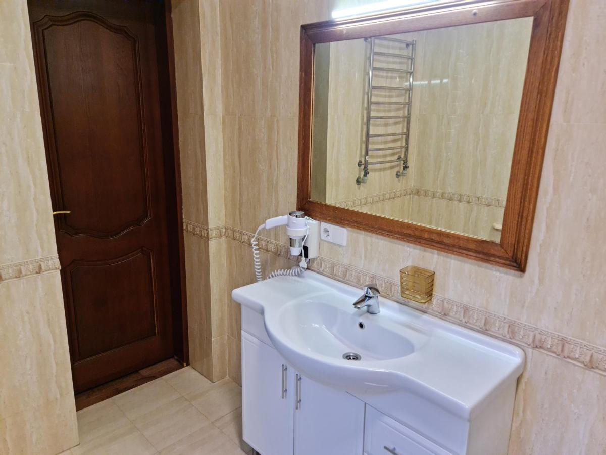 Hotel Villa Sofia Truskavets Buitenkant foto
