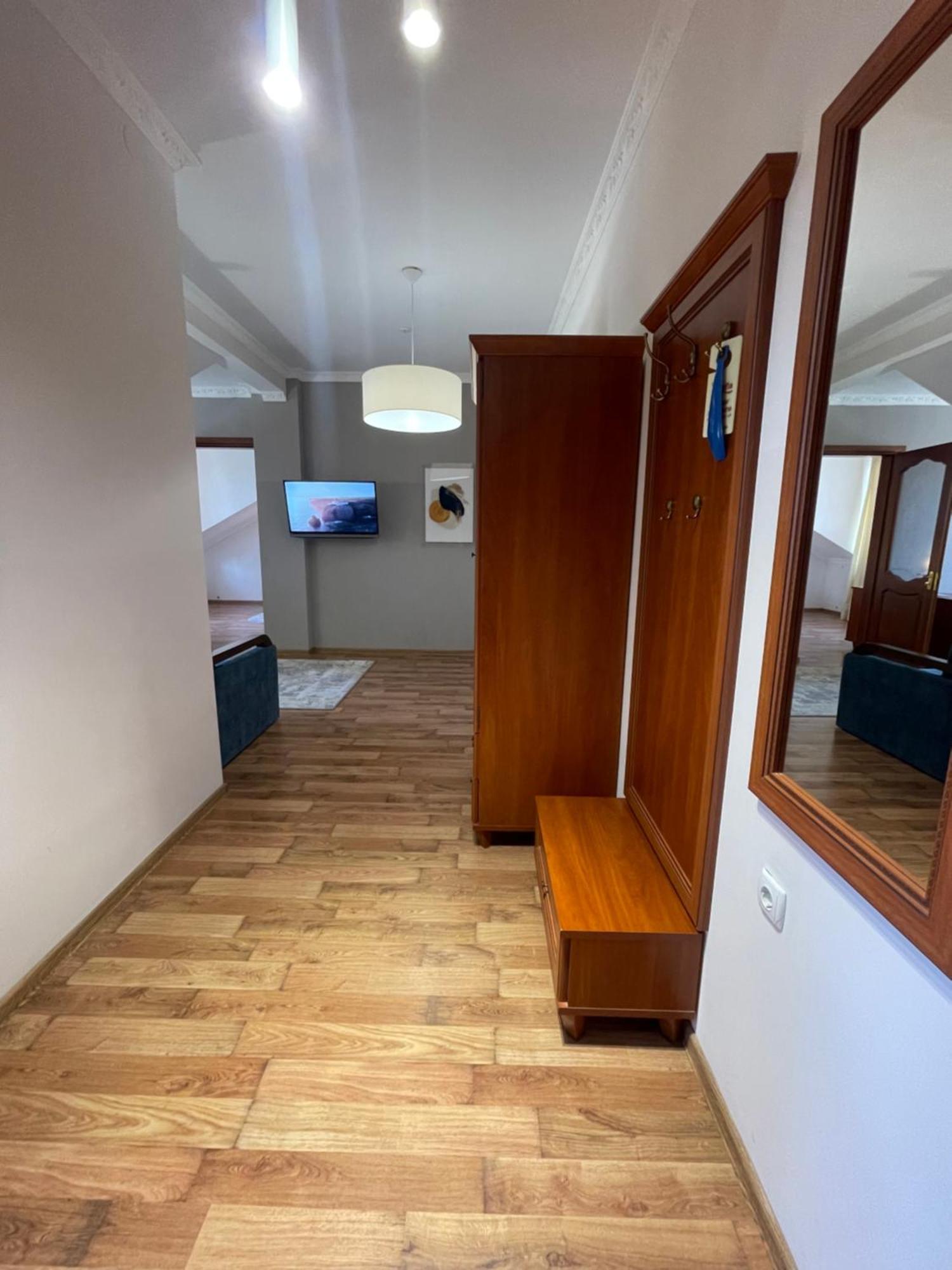 Hotel Villa Sofia Truskavets Buitenkant foto